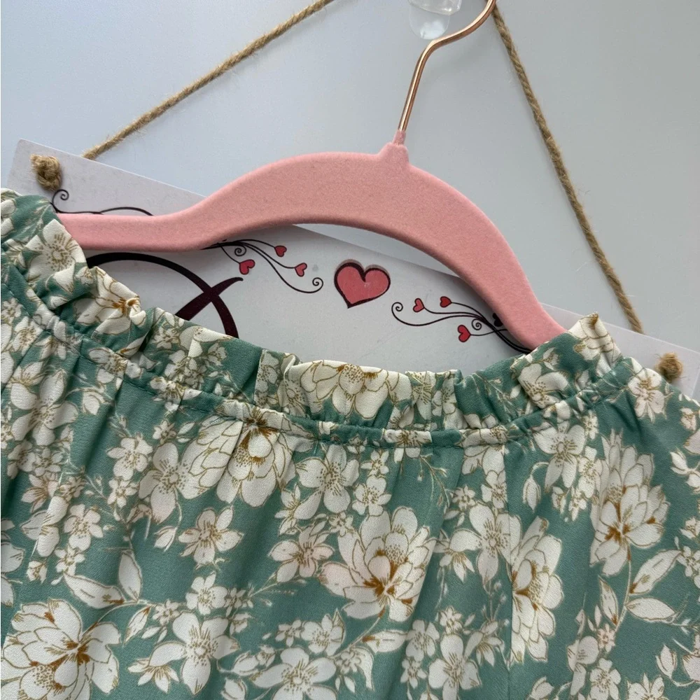 Green Floral Mini Dress V-Neck Flowy Feminine Spring Summer Boutique - Picture 7 of 7